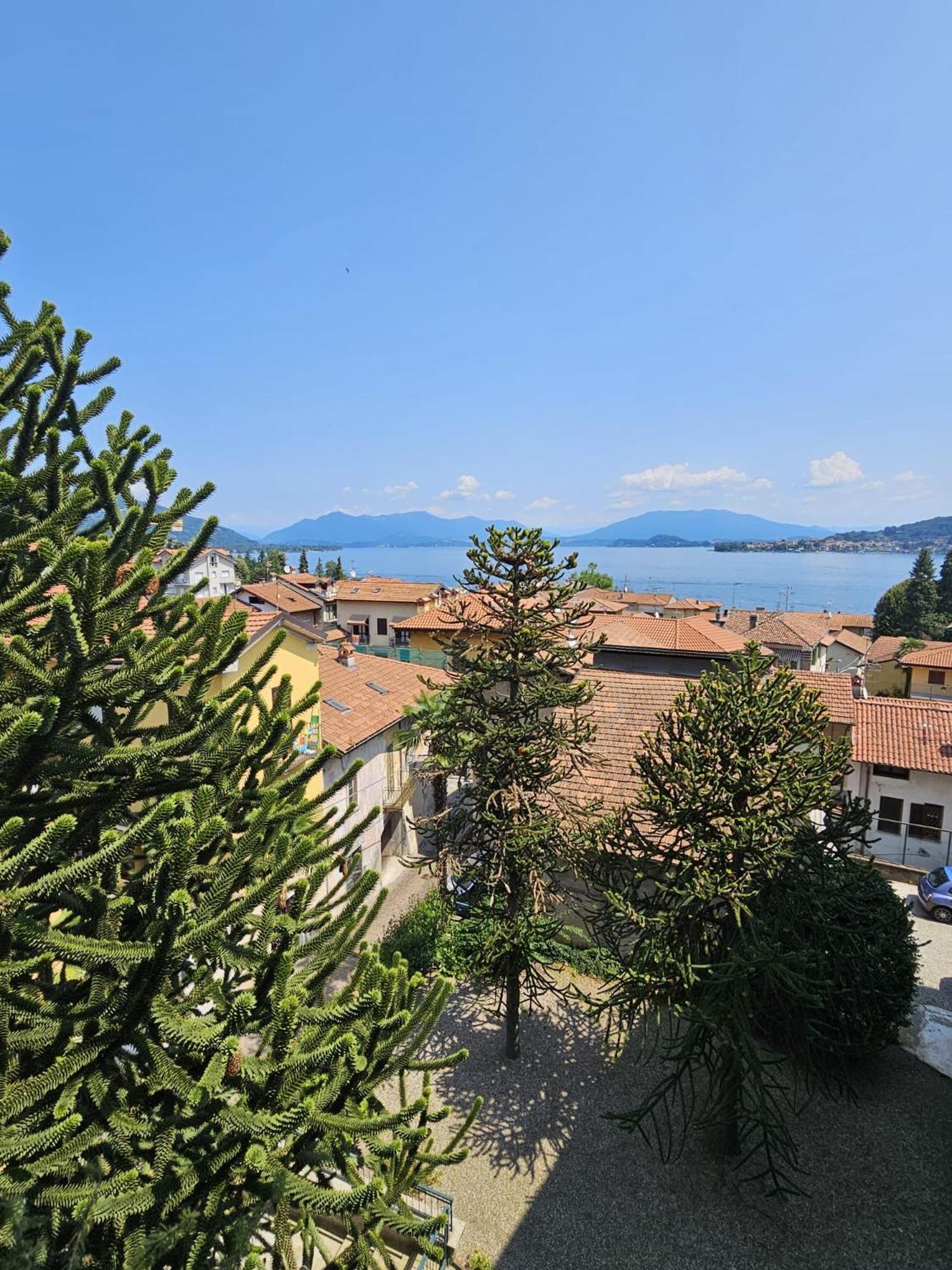 Lake View 梅纳 外观 照片